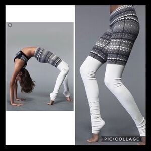 ALO Yoga Goddess Neutral Fairisle Print Legging- Small